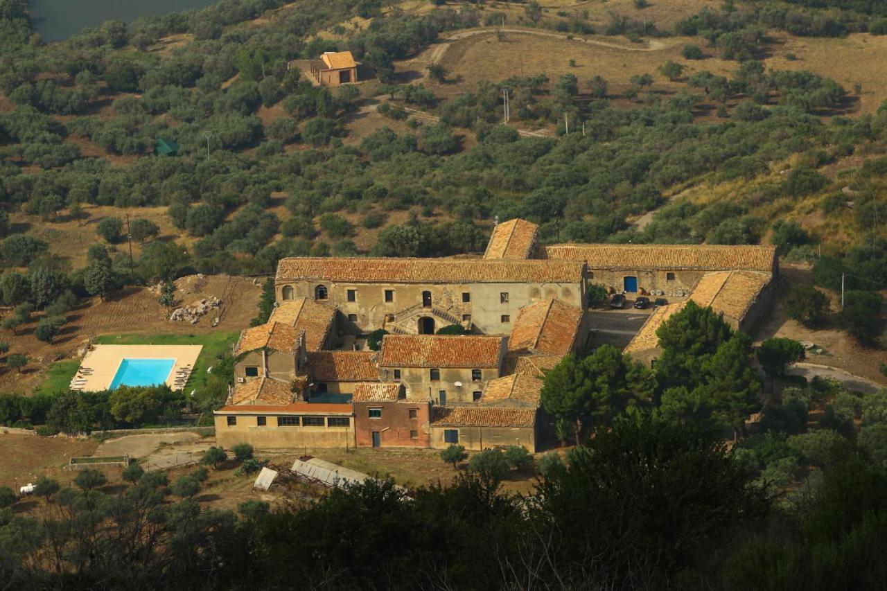 Il Vecchio Frantoio Villa Scillato  Luaran gambar