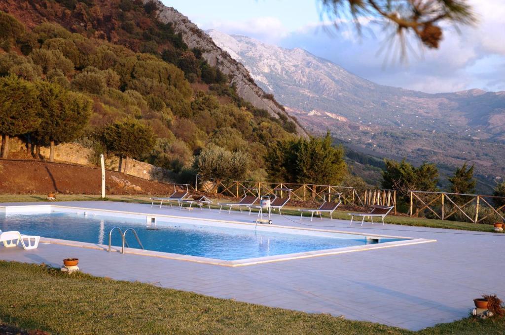 Il Vecchio Frantoio Villa Scillato  Luaran gambar