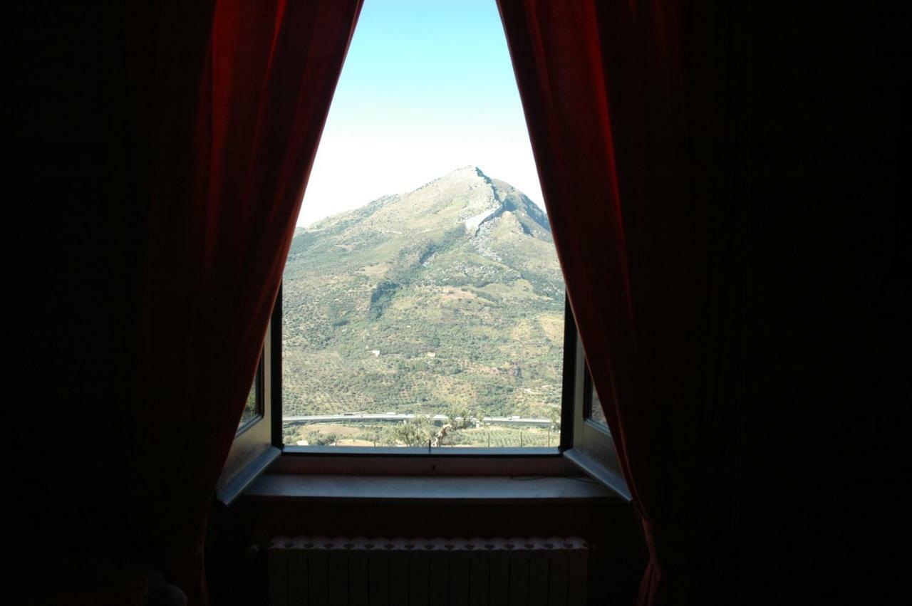 Il Vecchio Frantoio Villa Scillato  Luaran gambar